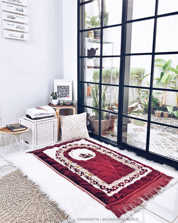 Muslim prayer space
